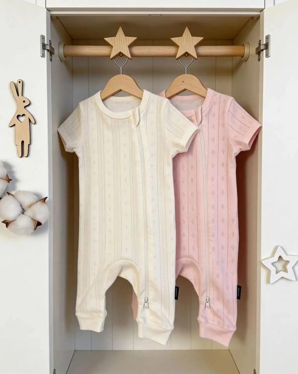 комбинезон короткий рукав на молнии