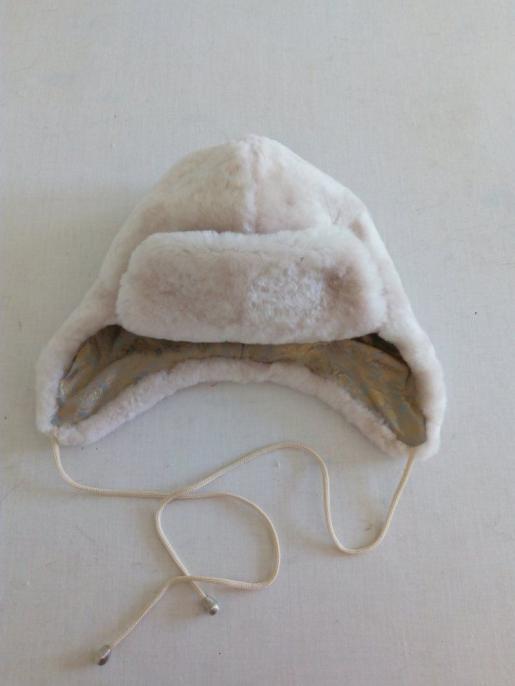 Детская шапка из мутона с козырьком - Производитель детской меховой одежды Зимняя принцесса