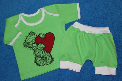 Зеленый костюм на новорожденного Матвейка - Фабрика детской одежды Матвейка